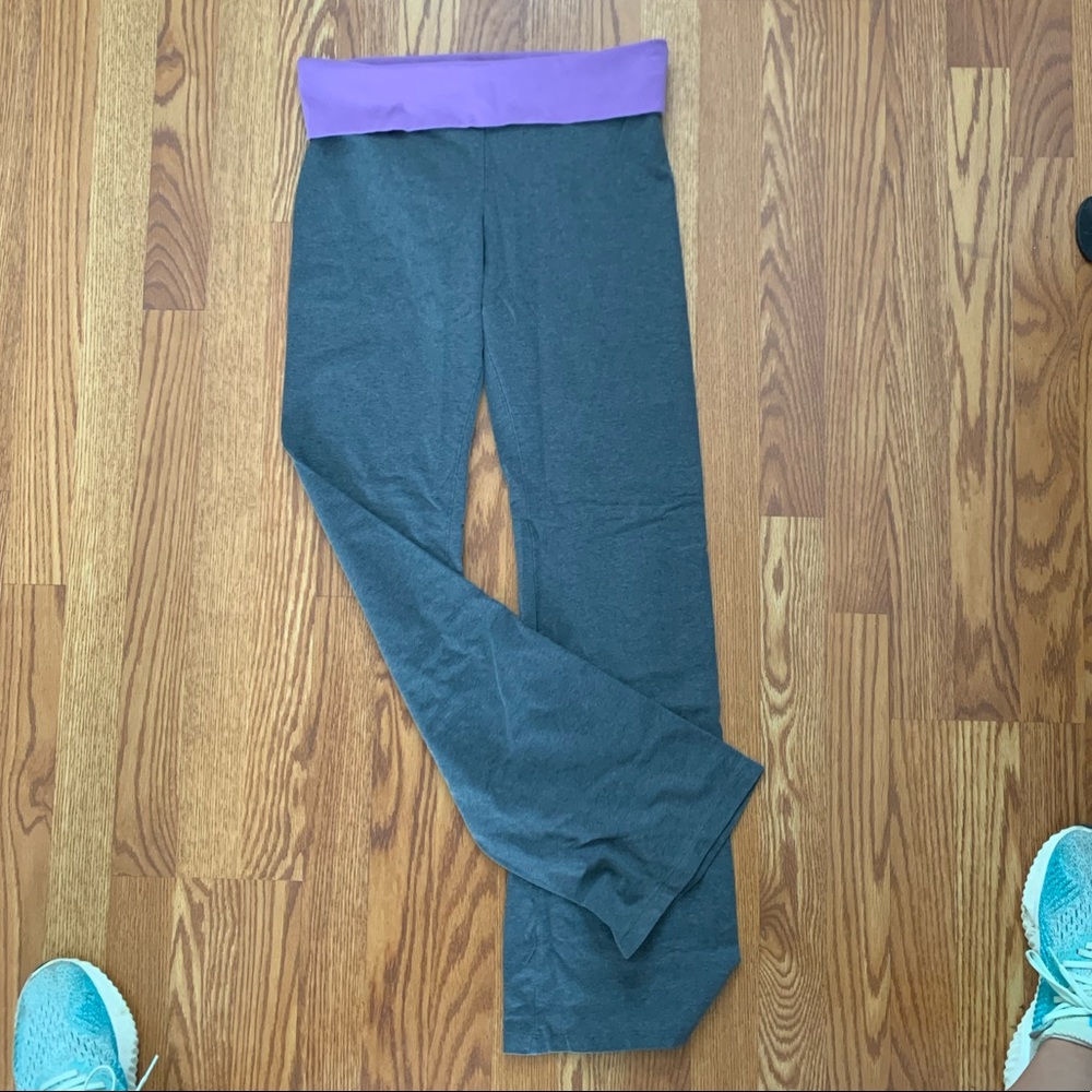 Victoria’s Secret yoga pant